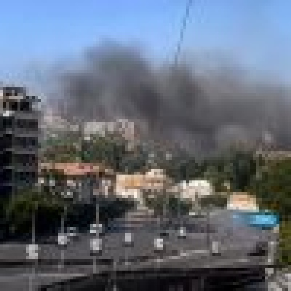 الصحة السورية في حصيلة نهائية تفجيرا دمشق يوديان بحياة شخص ويصيبان 36 آخرين الصحة السورية في حصيلة نهائية تفجيرا دمشق يوديان بحياة شخص ويصيبان 36 آخرين