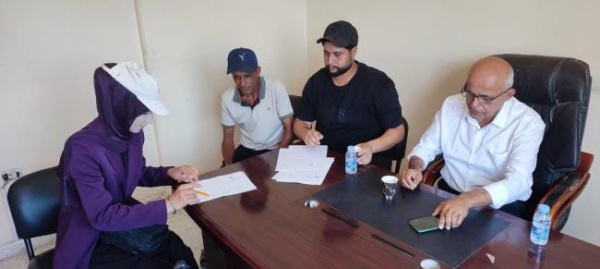 اللجنة الوطنية للتربية والثقافة تسلم الدفعة الثانية من المنح المالية للطلبة في غزة اللجنة الوطنية للتربية والثقافة تسلم الدفعة الثانية من المنح المالية للطلبة في غزة