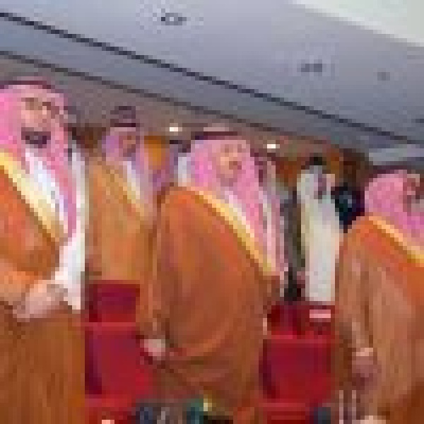 برعاية الأمير تركي بن طلال قدوات عطاء ووفاء للوطن ت كرم 16 شخصية مدنية وعسكرية في حفلها السنوي برعاية الأمير تركي بن طلال قدوات عطاء ووفاء للوطن ت كرم 16 شخصية مدنية وعسكرية في حفلها السنوي