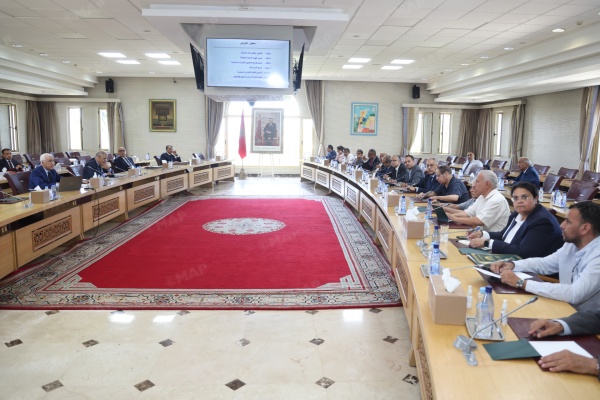 وزير الداخلية يعقد اجتماعين مع قادة ومسؤولي الأحزاب السياسية حول الاستعدادات لانتخاب أعضاء مجلس النواب