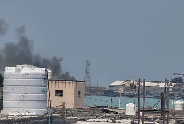 منظمات تعز تدين الهجوم الحوثي على ميناء المخا وتطالب بتحقيق دولي عاجل منظمات تعز تدين الهجوم الحوثي على ميناء المخا وتطالب بتحقيق دولي عاجل