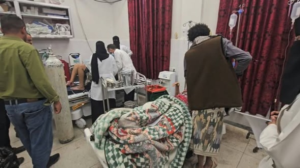 الأمم المتحدة تحذ ر من كارثة في تعز وتطالب الحوثيين بفتح ممرات آمنة الأمم المتحدة تحذ ر من كارثة في تعز وتطالب الحوثيين بفتح ممرات آمنة