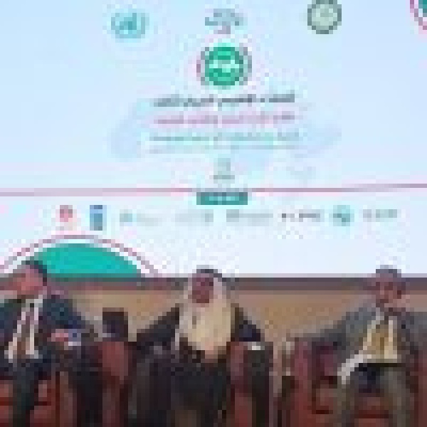 رئيس الأرصاد يستعرض ريادة المملكة في تطوير نظم الإنذار المبكر لمواجهة المخاطر الجوية والمناخية رئيس الأرصاد يستعرض ريادة المملكة في تطوير نظم الإنذار المبكر لمواجهة المخاطر الجوية والمناخية