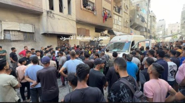 شهيدان بقصف الاحتلال منزل ا في حي الشيخ رضوان شمال مدينة غزة شهيدان بقصف الاحتلال منزل ا في حي الشيخ رضوان شمال مدينة غزة