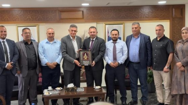 تكريم رسمي لشركة كهرباء القدس في بيت لحم تقديرا لدورها في تطوير قطاع الطاقة تكريم رسمي لشركة كهرباء القدس في بيت لحم تقديرا لدورها في تطوير قطاع الطاقة
