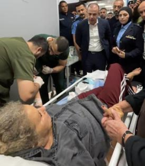 اللواء علام السقا يزور الصحفية الأميركية لافيني اللواء علام السقا يزور الصحفية الأميركية لافيني