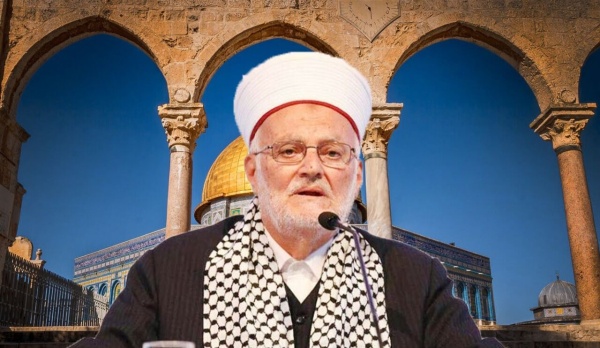 العدو الإسرائيلي ي بعد مفتي القدس أسبوعا عن المسجد الأقصى العدو الإسرائيلي ي بعد مفتي القدس أسبوعا عن المسجد الأقصى