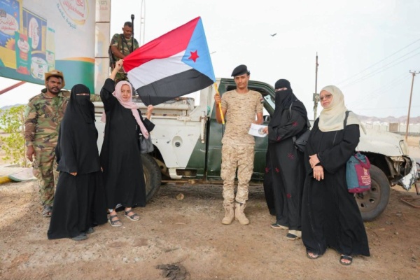 الانتقالي يستبق ذكرى الجيش بإسقاط كبرى المدن جنوب وشرق اليمن