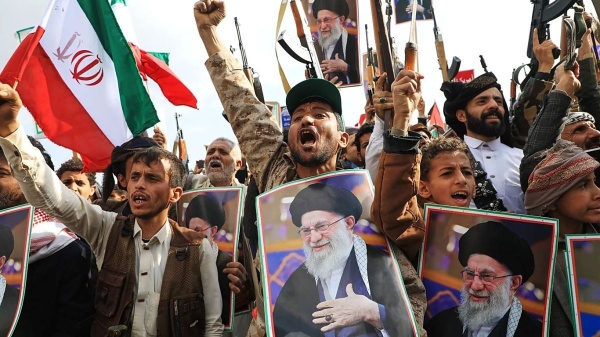 الجبهة الأخطر في حرب إيران تقرير بريطاني يحذر واشنطن من تجاهل الحوثيين الجبهة الأخطر في حرب إيران تقرير بريطاني يحذر واشنطن من تجاهل الحوثيين