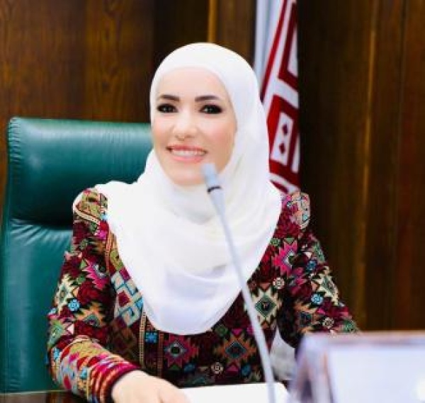 حين يصبح الكرسي امتحانا للضمير والظلم ظلمات لا يبددها إلا العدل