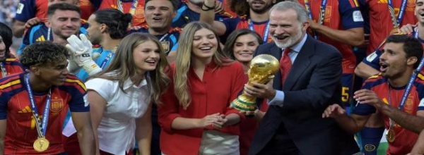مبروك للشقيقة إسبانيا مبروك للشقيقة إسبانيا