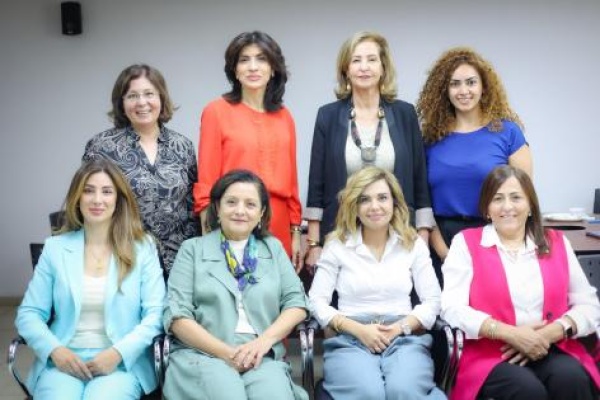 انتخاب هيئة إدارية جديدة لمنتدى سيدات الأعمال في اجتماع الهيئة العامة العادي انتخاب هيئة إدارية جديدة لمنتدى سيدات الأعمال في اجتماع الهيئة العامة العادي