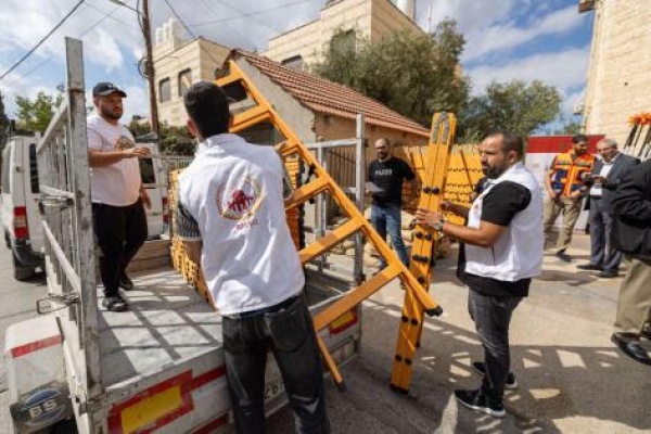 بدعم مغربي إطلاق حملة عونة لمساندة قاطفي الزيتون في القدس بدعم مغربي إطلاق حملة عونة لمساندة قاطفي الزيتون في القدس
