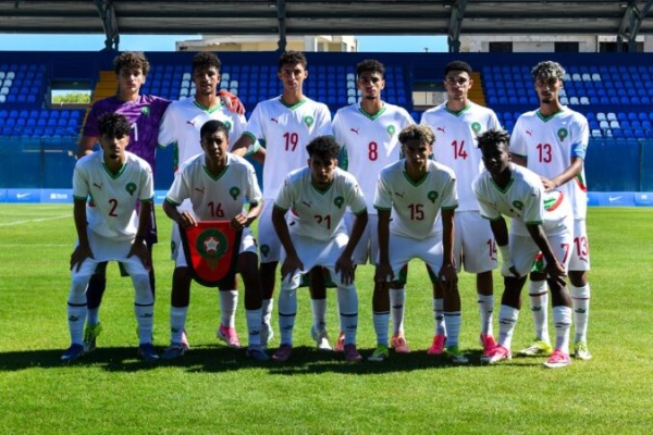 الألعاب المتوسطية الضربات الترجيحية تذهب بالمنتخب الجزائري إلى النهائي على حساب المغرب الألعاب المتوسطية الضربات الترجيحية تذهب بالمنتخب الجزائري إلى النهائي على حساب المغرب