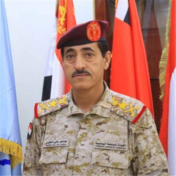 وزير الدفاع يوضح أسباب تأخر صرف راتب أبريل ويؤكد الرواتب ستصل مباشرة إلى الجنود عبر البطاقة الذكية وزير الدفاع يوضح أسباب تأخر صرف راتب أبريل ويؤكد الرواتب ستصل مباشرة إلى الجنود عبر البطاقة الذكية