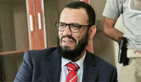 هاني بن بريك يتوعد الحوثيين سينكسرون على جبهات الجنوب وسيندمون على محاولة اقتحامه هاني بن بريك يتوعد الحوثيين سينكسرون على جبهات الجنوب وسيندمون على محاولة اقتحامه
