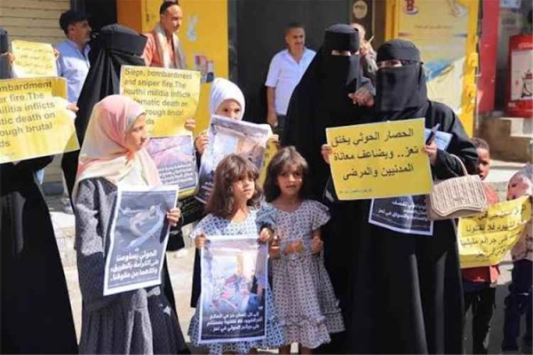 تقرير حقوقي يكشف أرقاما صادمة في تعز 189 شهيدا وأكثر من 12 ألف مقذوف خلال 59 يوما