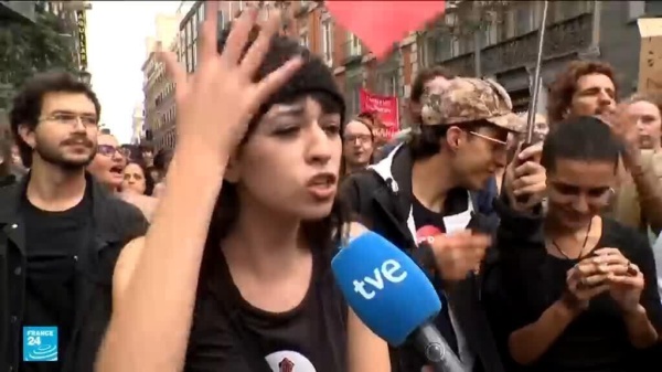 إسبانيا أزمة الإيجارات تشعل الشارع وتضغط على الحكومة والنواب