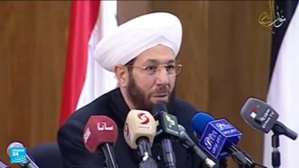 الحكم بالسجن المؤبد على مفتي سوريا السابق أحمد حسون بتهمة إثارة الاقتتال الطائفي الحكم بالسجن المؤبد على مفتي سوريا السابق أحمد حسون بتهمة إثارة الاقتتال الطائفي