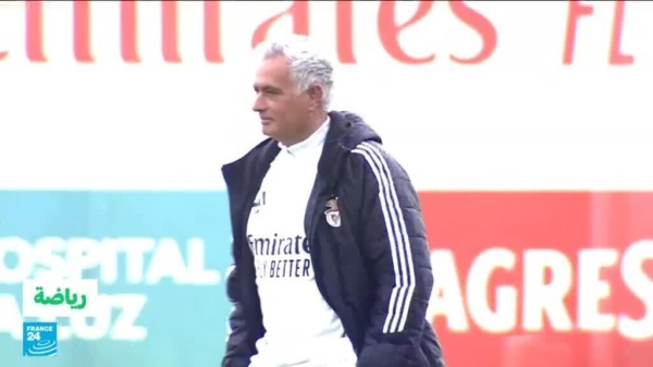 نادي بنفيكا يوافق على تعاقد ريال مدريد مع مدرب فريقه مورينيو نادي بنفيكا يوافق على تعاقد ريال مدريد مع مدرب فريقه مورينيو