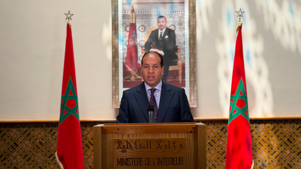 الناطق الرسمي باسم وزارة الداخلية السلطات العمومية اتخذت جميع التدابير الضرورية للتصدي لأي محاولة للعبور غير القانوني نحو مدينتي سبتة ومليلية واعتراض كل من يسعى إلى المشاركة فيها الناطق الرسمي باسم وزارة الداخلية السلطات العمومية اتخذت جميع التدابير الضرورية للتصدي لأي محاولة للعبور غير القانوني نحو مدينتي سبتة ومليلية واعتراض كل من يسعى إلى المشاركة فيها