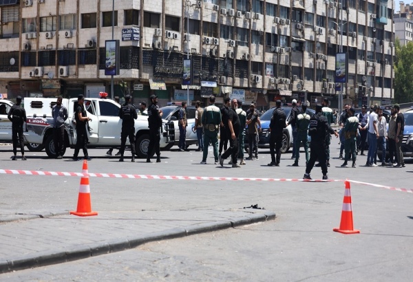 قتيل و36 مصابا في تفجيري دمشق يوم أمس قتيل و36 مصابا في تفجيري دمشق يوم أمس