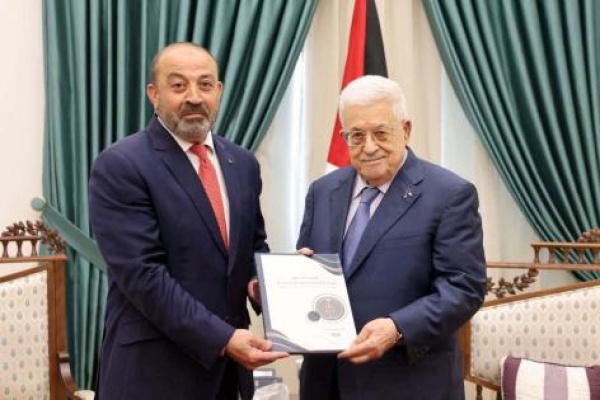 الرئيس يتسل م التقرير السنوي للنيابة العامة لعام 2025 الرئيس يتسل م التقرير السنوي للنيابة العامة لعام 2025