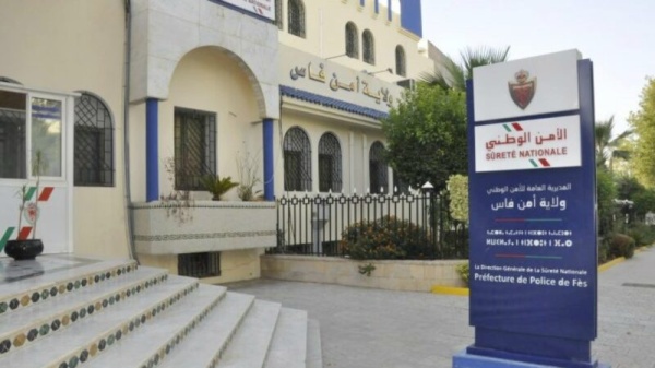 فاس توقيف شخصين للاشتباه بتورطهما في وفاة شاب سقط من الطابق الثالث