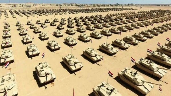تحذيرات إسرائيلية من تحرك للجيش المصري وتقرير يتحدث عن تغير موازين القوى