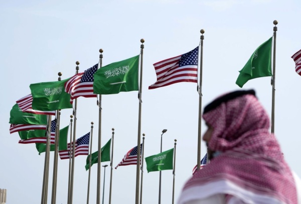 إعلام أمريكي ترامب سيمنح السعودية اليوم ضوء أخضر لامتلاك النووي