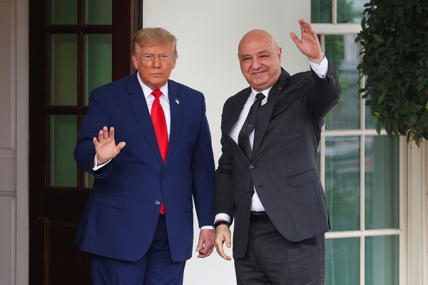 مصادر عون طلب من ترامب إبعاد الرئيس السوري عن ملف سلاح حزب الله