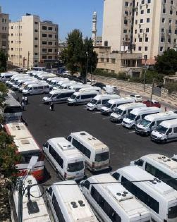 خاص شركات الباصات تشكو تراجع الحركة وتطالب بحل جذري لأزمة المواقف خاص شركات الباصات تشكو تراجع الحركة وتطالب بحل جذري لأزمة المواقف