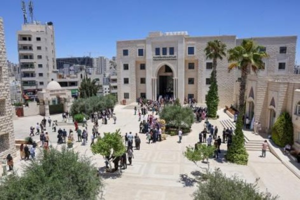 خاص جامعة الخليل تكشف عن نظام الدراسة الجديد والبرامج الأكاديمية خاص جامعة الخليل تكشف عن نظام الدراسة الجديد والبرامج الأكاديمية