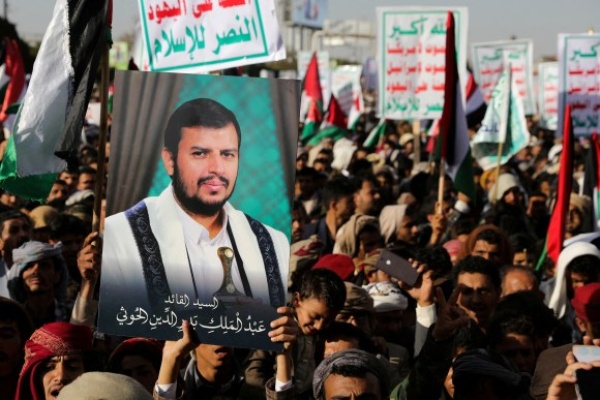 الحوثيون يجبرون 250 صحافيا في إب وذمار على دورات تعبوية استعدادا للمرحلة المقبلة الحوثيون يجبرون 250 صحافيا في إب وذمار على دورات تعبوية استعدادا للمرحلة المقبلة