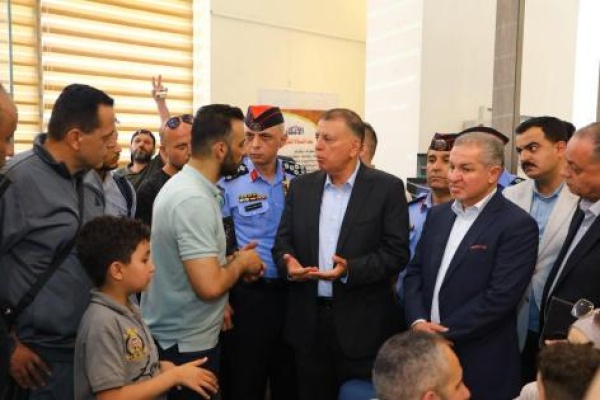 خاص مطالبات بتوسيع القاعات وزيادة الطواقم العاملة على جسر الملك خاص مطالبات بتوسيع القاعات وزيادة الطواقم العاملة على جسر الملك