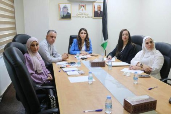 وزيرة العمل رؤية متكاملة لإعادة تنشيط التعاونيات في قطاع غزة وزيرة العمل رؤية متكاملة لإعادة تنشيط التعاونيات في قطاع غزة