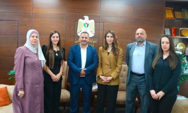 وزارة العمل و جو جلوبال تتفقان على تطوير برامج تدريبية متخصصة في الذكاء الاصطناعي والأمن السيبراني وتوسيع فرص التشغيل للشباب