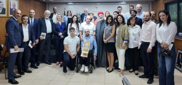 تقديرا لمسيرة 63 عاما من العطاء منظمة التحرير ت كر م القامة الوطنية منيب المصري تقديرا لمسيرة 63 عاما من العطاء منظمة التحرير ت كر م القامة الوطنية منيب المصري