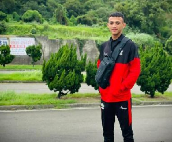 ياسر منصور أصغر لاعب فلسطيني يحترف في أوروبا