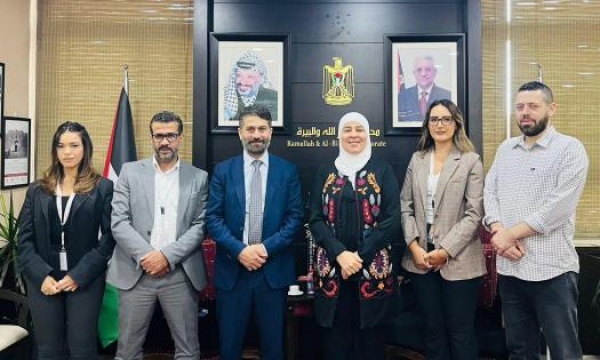 غنام تلتقي مدير عام مؤسسة reform وتطلع على برامجها ومشاريعها غنام تلتقي مدير عام مؤسسة reform وتطلع على برامجها ومشاريعها