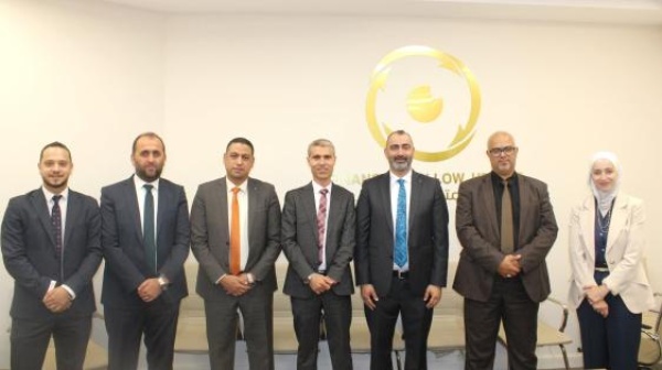 وحدة المتابعة المالية تجتمع مع هيئة مكافحة الفساد وجامعة الاستقلال