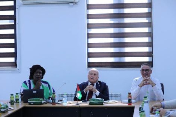 وزير الاقتصاد يفتتح الاجتماع الأول للجنة التوجيهية لمشروع دعم ابتكارات القطاع الخاص المرحلة الثانية وزير الاقتصاد يفتتح الاجتماع الأول للجنة التوجيهية لمشروع دعم ابتكارات القطاع الخاص المرحلة الثانية