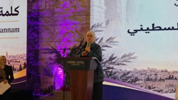 غنام تشارك في المؤتمر العلمي الأول لنقابة الأطباء فرع رام الله والبيرة وتؤكد أهمية بناء رؤية وطنية للتعليم الطبي تواكب احتياجات فلسطين
