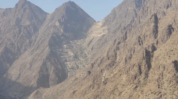 عاجل درع الوطن ي حبطون عملية تسلل حوثية في جبهة الحلحل بأبين