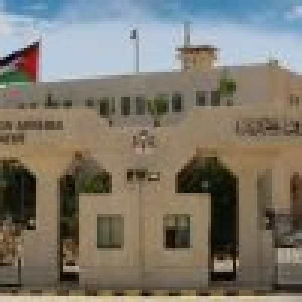 الأردن تدين بأشد العبارات اعتداءات ميليشيا الحوثي الإرهابية على مطار ي الملك خالد والملك فهد الأردن تدين بأشد العبارات اعتداءات ميليشيا الحوثي الإرهابية على مطار ي الملك خالد والملك فهد