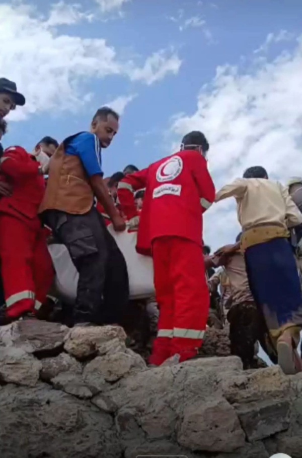العثور على جثة الشاب القعقاع بن عنتر في فوهة دمت البركانية بعد جهود إنقاذ مكثفة العثور على جثة الشاب القعقاع بن عنتر في فوهة دمت البركانية بعد جهود إنقاذ مكثفة