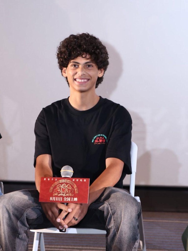 عمر شريف ليس وحده 7 مصريين عبروا بوابة السينما العالمية عمر شريف ليس وحده 7 مصريين عبروا بوابة السينما العالمية