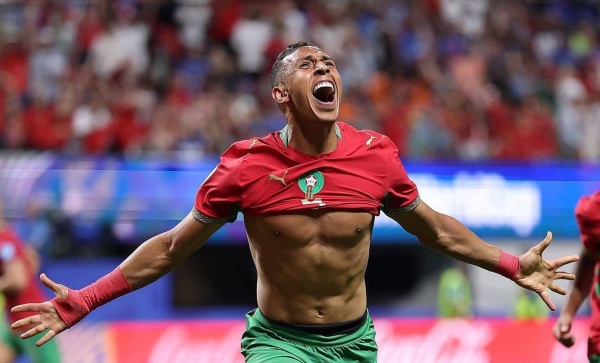 وراء كل نجم مغربي في كأس العالم قصة كفاح تستحق أن ت روى وراء كل نجم مغربي في كأس العالم قصة كفاح تستحق أن ت روى