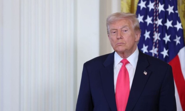 ترامب يعل ق مجدد ا على هجمات الحوثيين ضد السعودية ترامب يعل ق مجدد ا على هجمات الحوثيين ضد السعودية