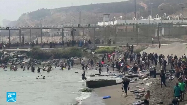 سانشيز يبرئ المغرب ويتهم روسيا وإسرائيل بالتضليل بشأن هجرة سبتة